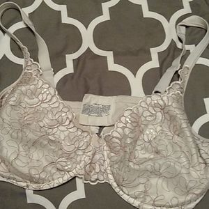 Playtex wired bra 42 D